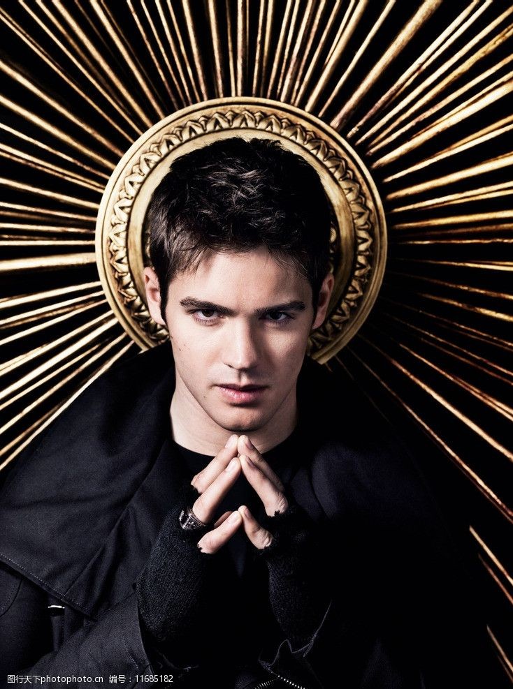 美剧吸血鬼日记图片