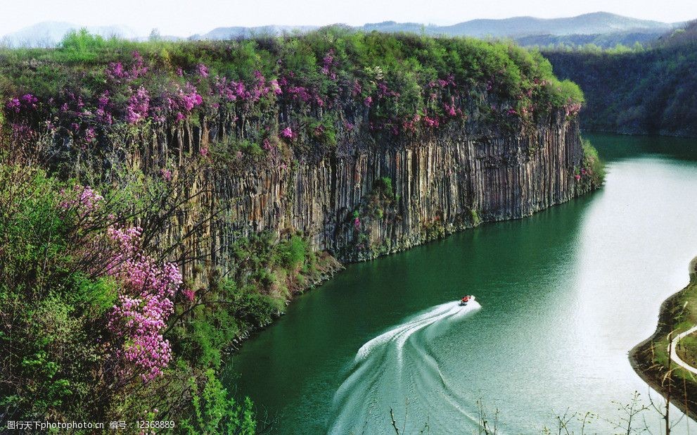 关键词:玄武湖 辽宁省 丹东市 宽甸满族自治县 黄椅山 自然风景 自然