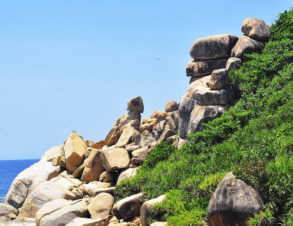 关键词:蜈支洲岛 海水 海景 蜈之洲岛 天空 望妻石 自然风景 自然景观