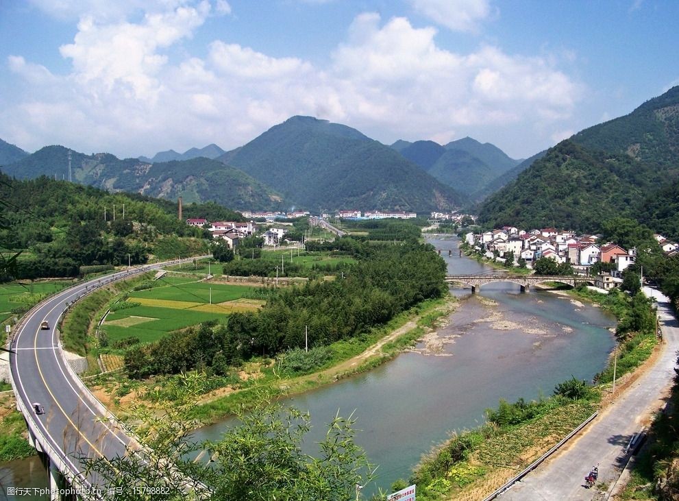 关键词:温泉风情小镇 临安市湍口镇 温泉 风情小镇 家乡 山水 山水