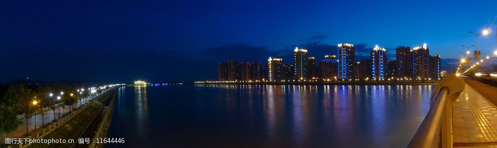 江油涪江三桥夜景图片