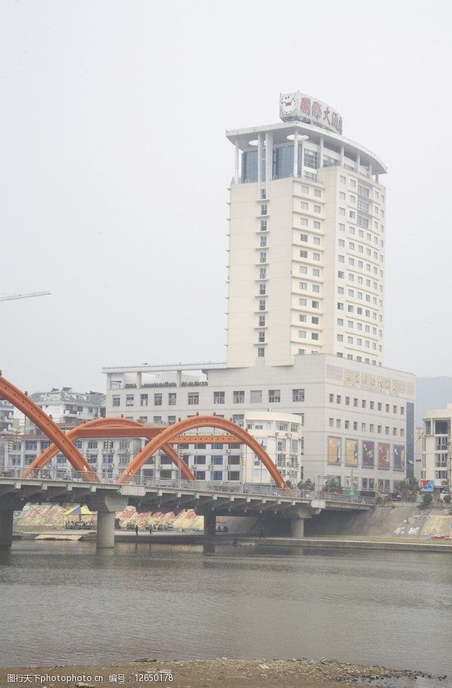 关键词:福鼎桐山桥一景 福鼎 桐山大桥 夜景 桥头 国际酒店 国内旅游