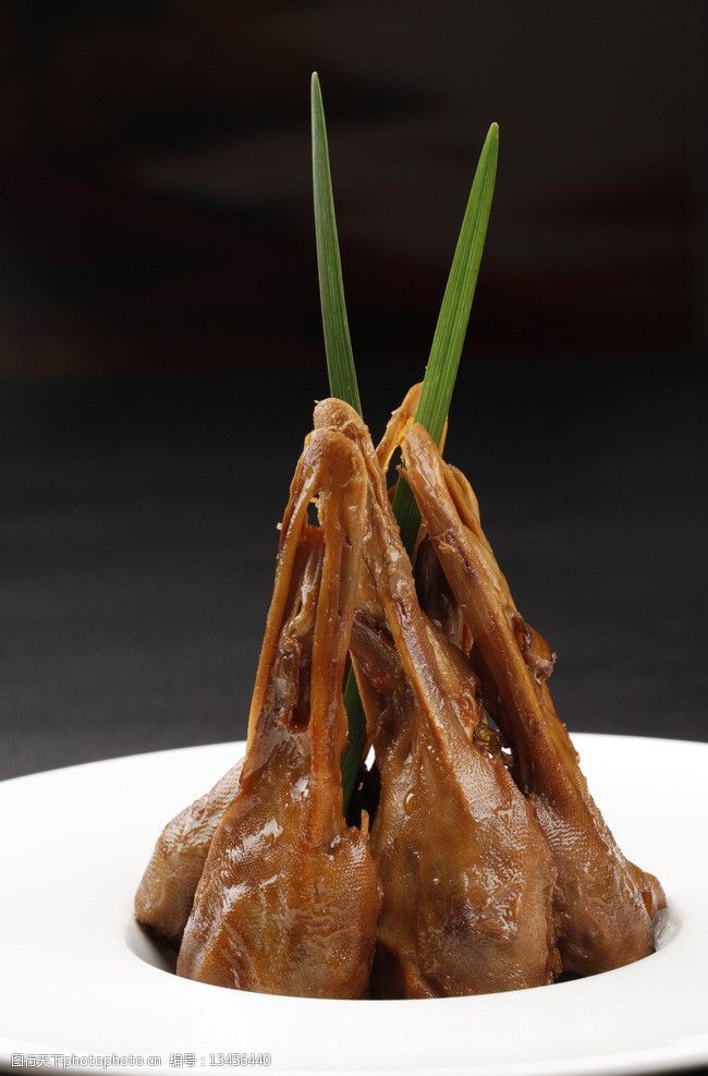 美极鸭下巴图片