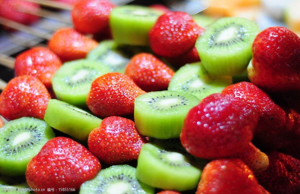 关键词:草莓 奇异果 果品 水果 猕猴桃 食物原料 餐饮美食 摄影 300