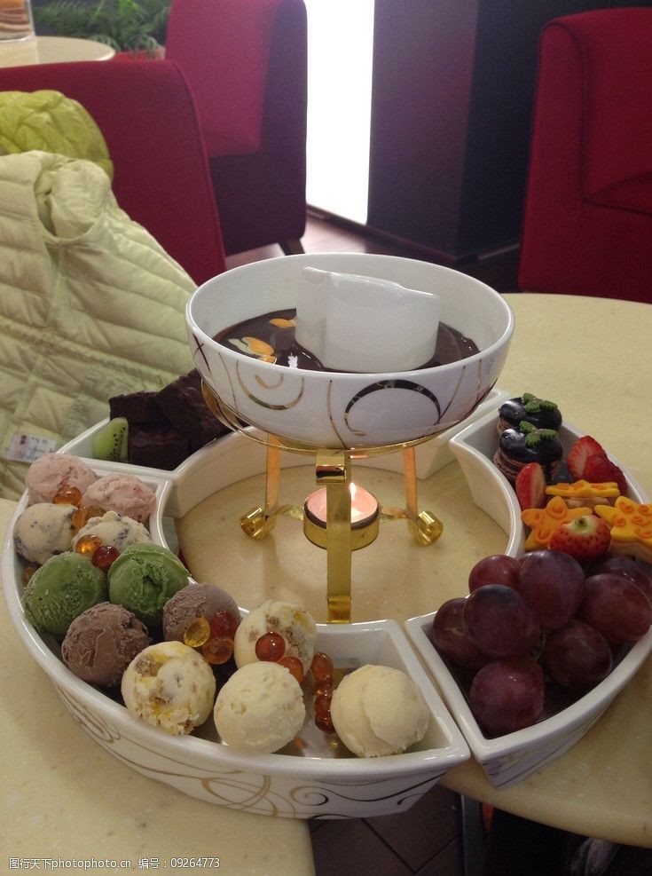 冰激凌火锅图片