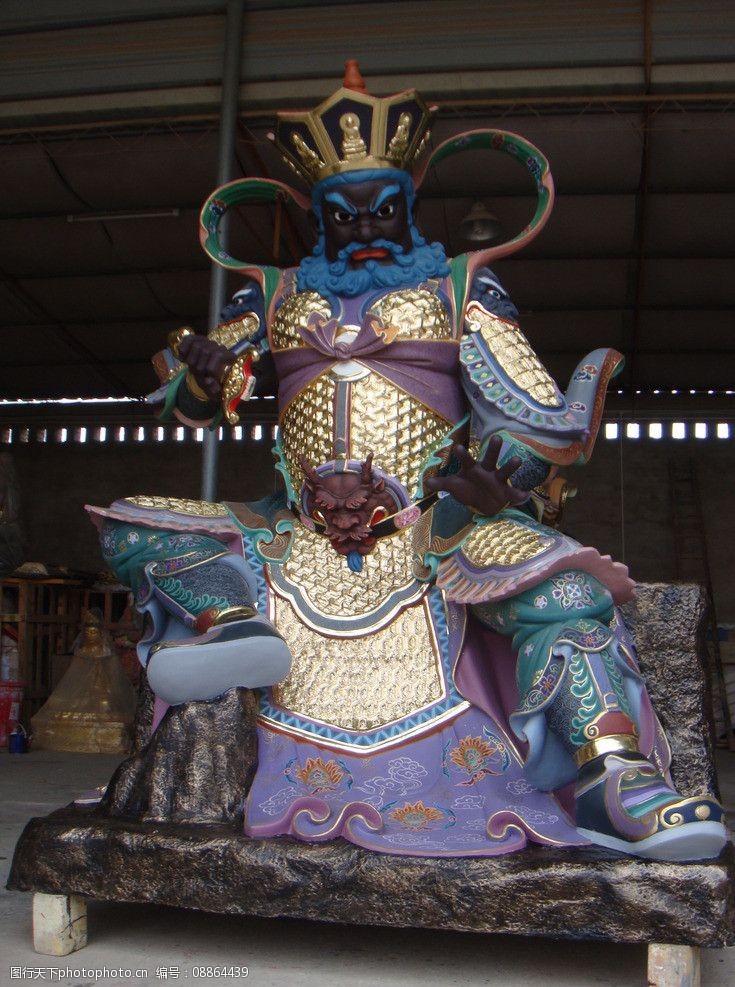 彩绘天王像图片