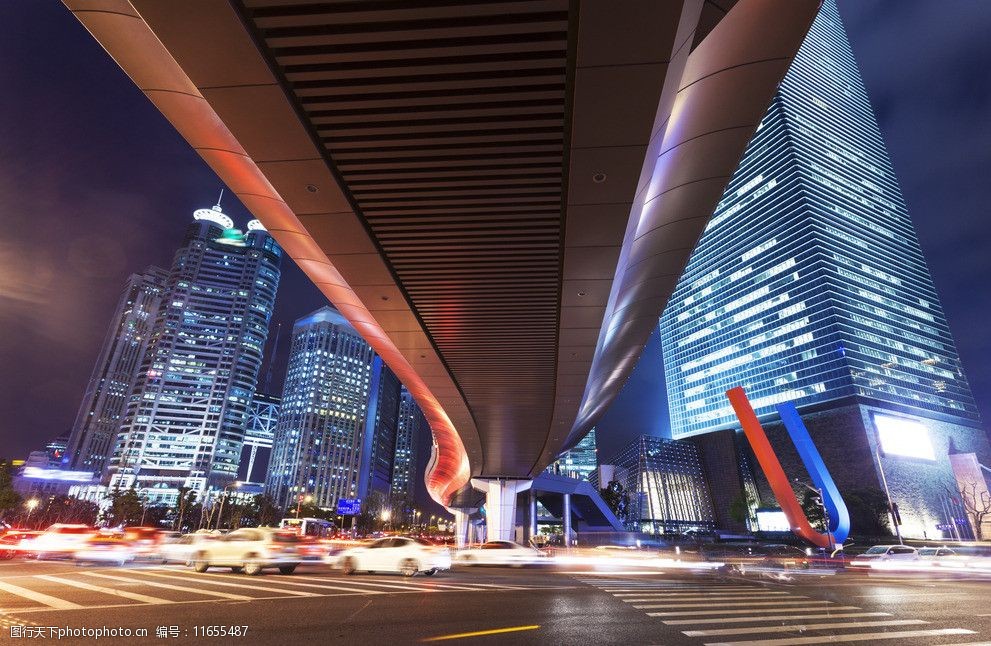 设计图库 现代科技 建材 关键词:都市夜景 城市夜景 城市摄影 车流