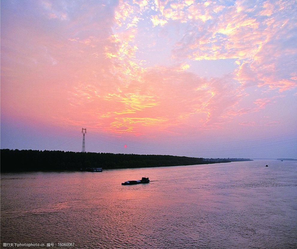 關鍵詞:日落湘江虹滿天 湘陰 日落 風光 天空 晚霞 湘陰風光 山水風景