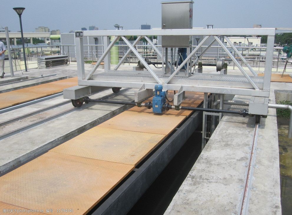 污水厂曝气沉砂池图片