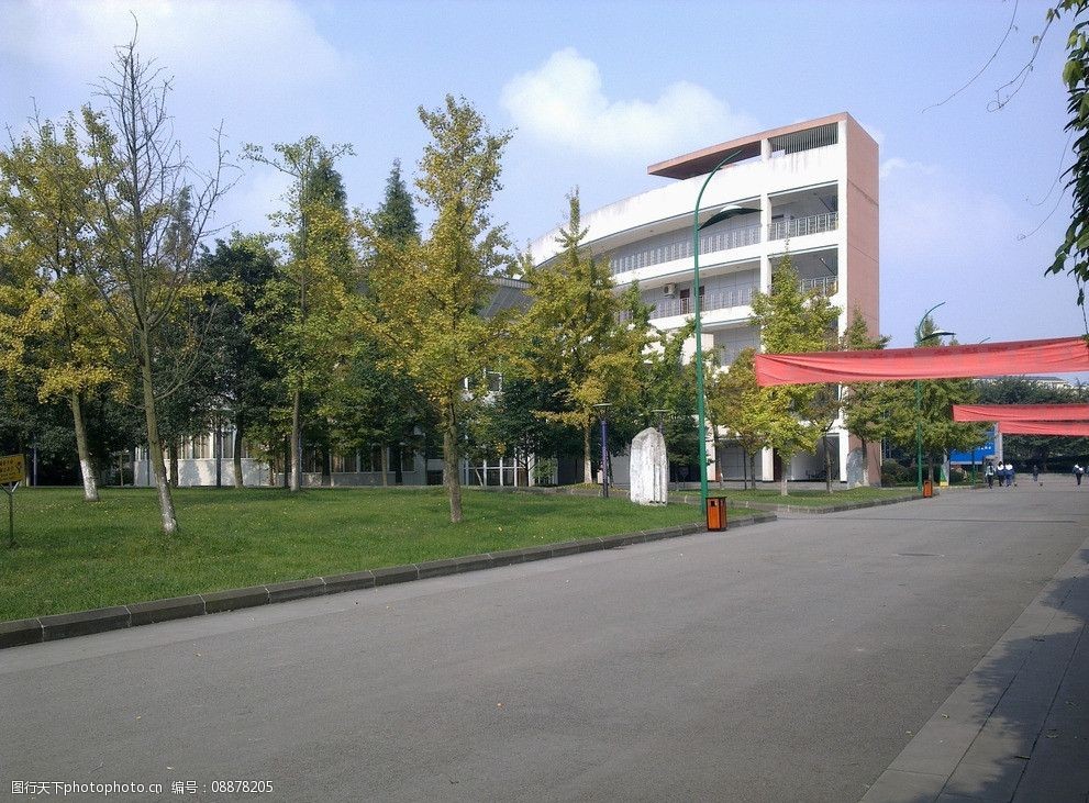 龙泉第一中学图片