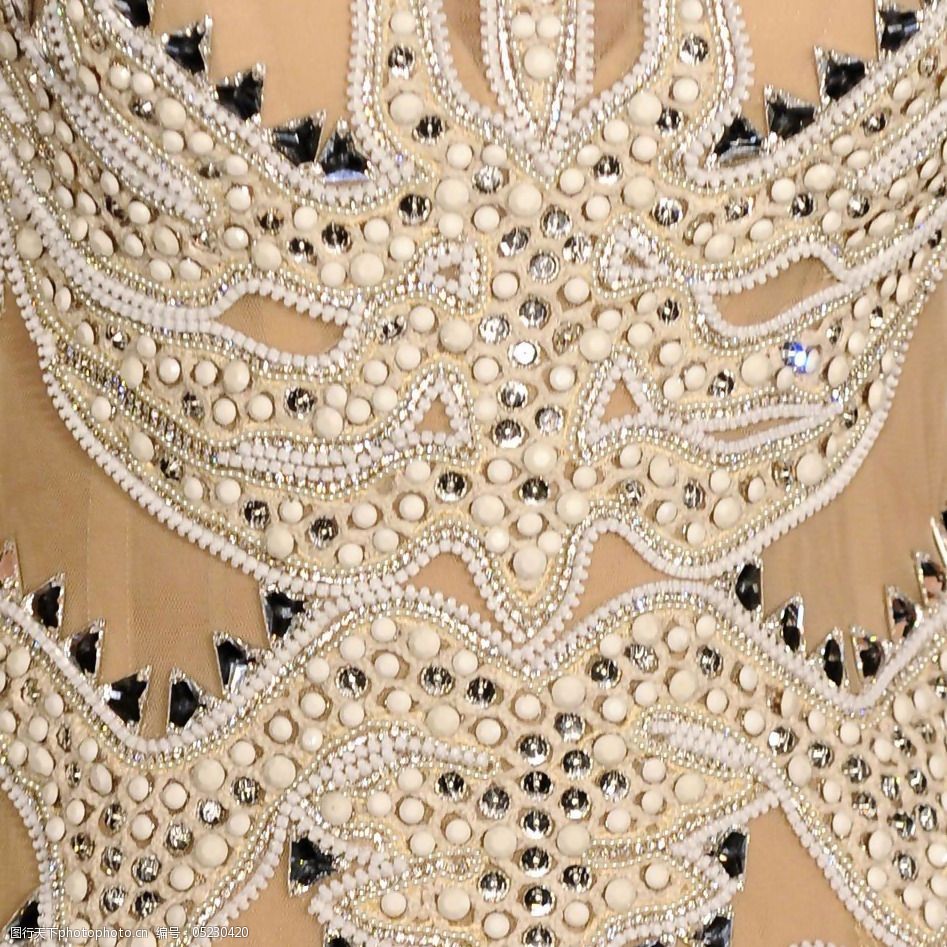关键词:钉珠免费下载 服装图案 免费下载 色彩 棕色 钉珠 珠片 成熟