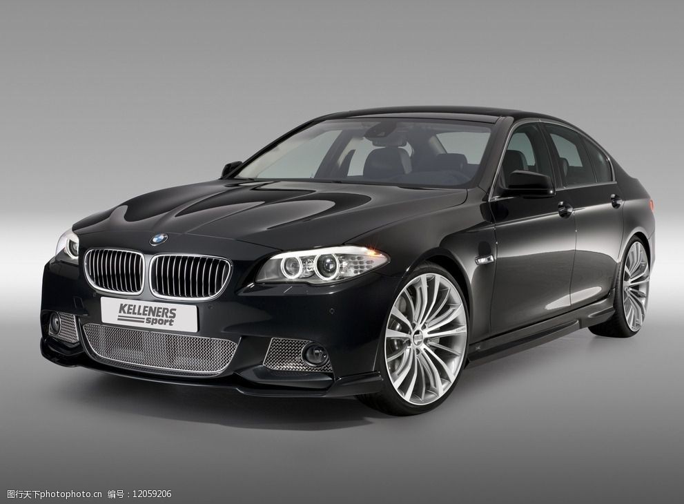 宝马5黑色轿跑车高清图片