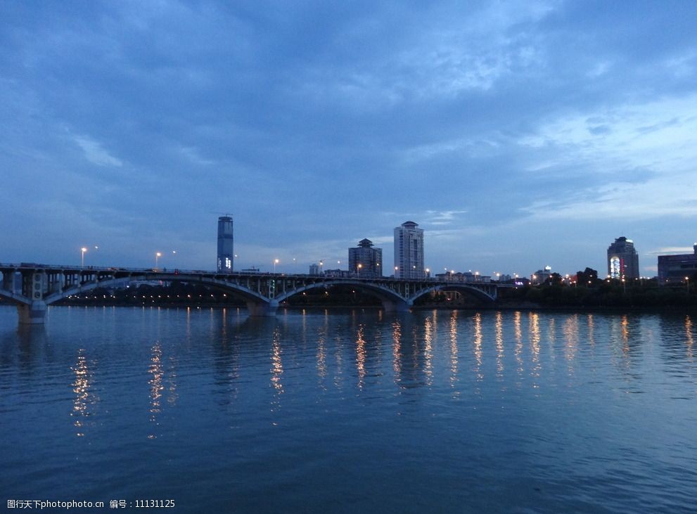 广西柳州柳江夜景图片