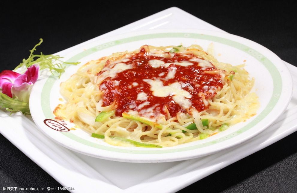 芝士肉酱意粉图片